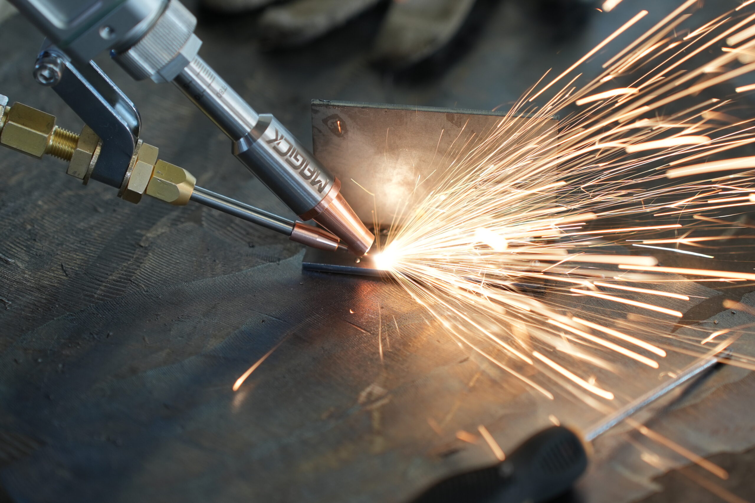 焊接机落地页-英语组-修改版 - MAGICK - Industrial Laser Equipment Manufacturer for ...